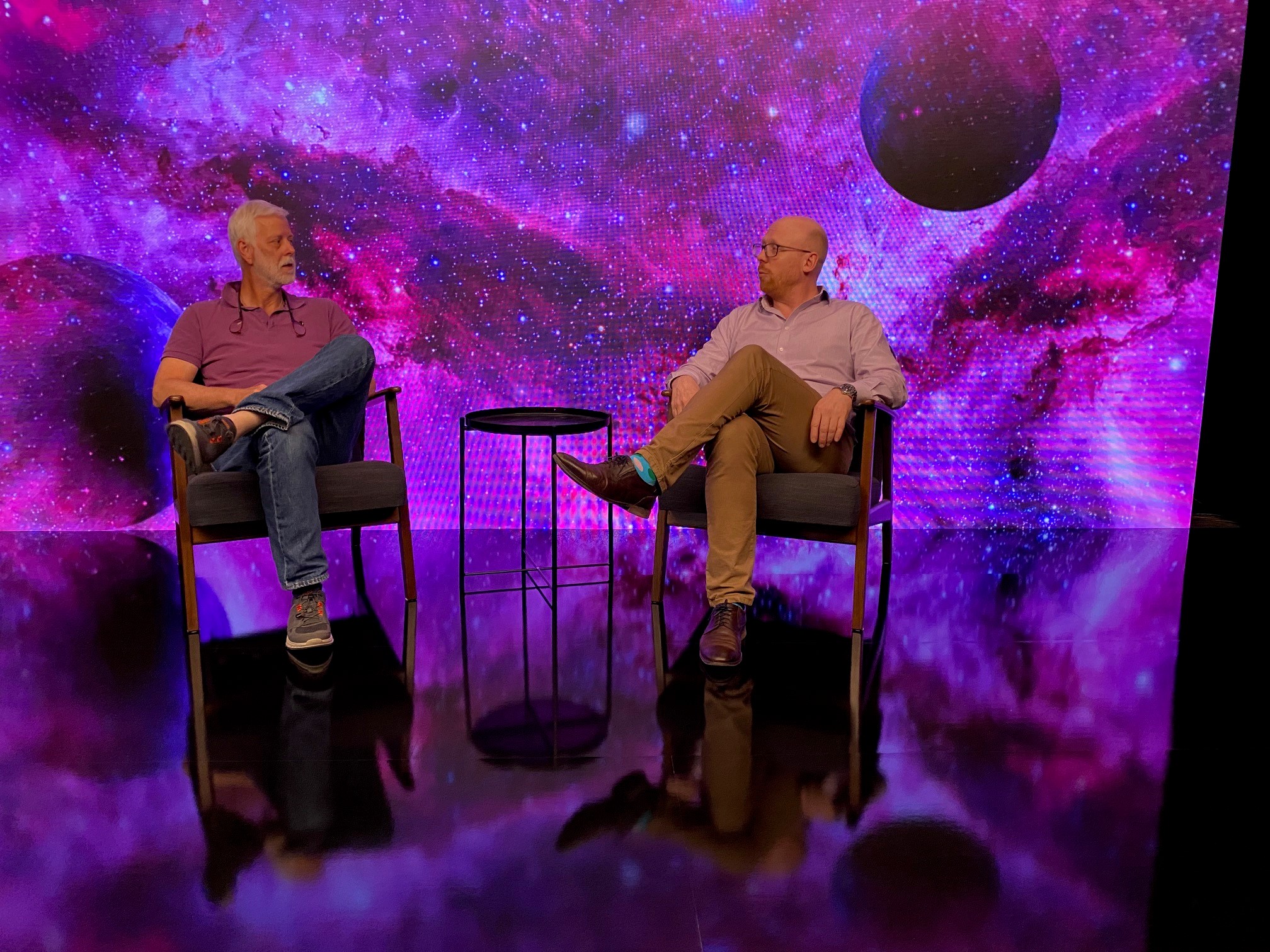 Konferensteknik för video och telefon