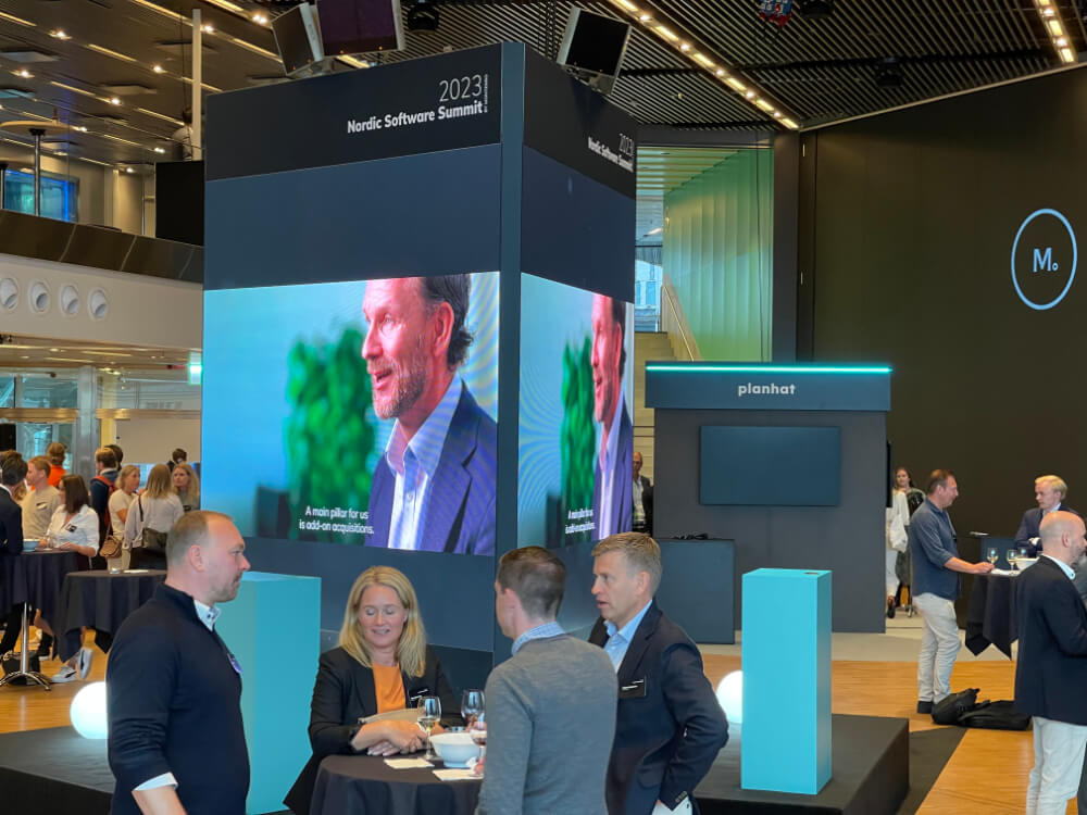 Monter för utställningar med beMatrix och LED-skärmar