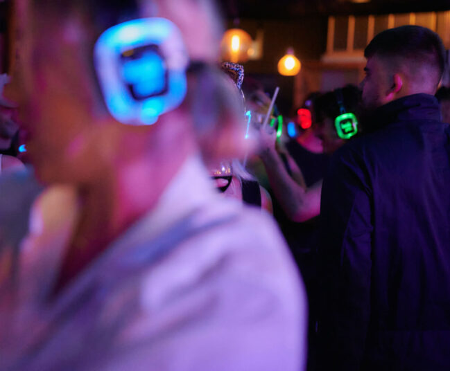 Silent disco hörlurar